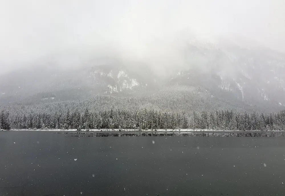 What is Lake Erosion? Here's What to Know 2 Lake