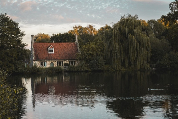 What is Lake Erosion? Here’s What to Know