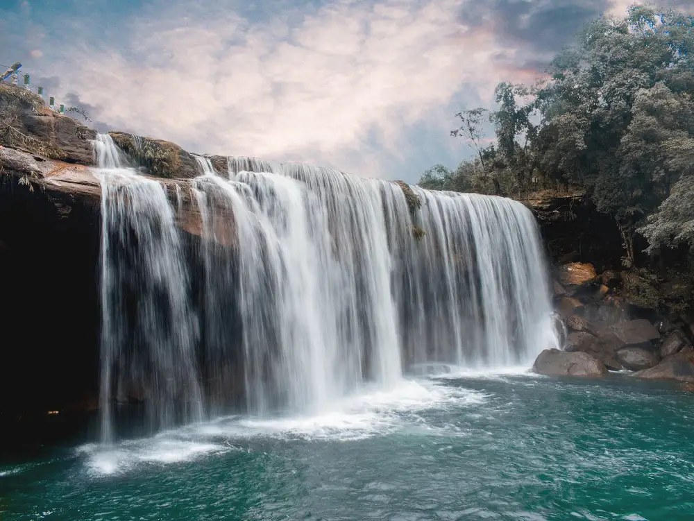 7 Important Erosion Pros and Cons You Need to Know 5 Water Erosion