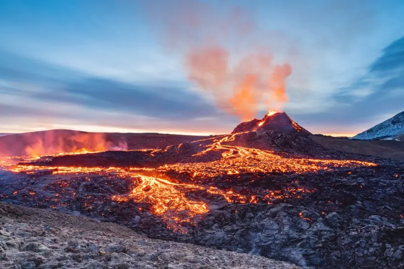 Volcanic eruption, lava, volcano