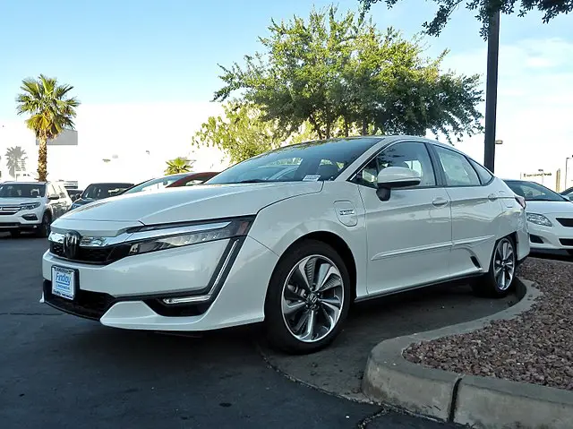 10 Most Eco-Friendly Cars for Any Lifestyle 7 2021 Honda Clarity EV