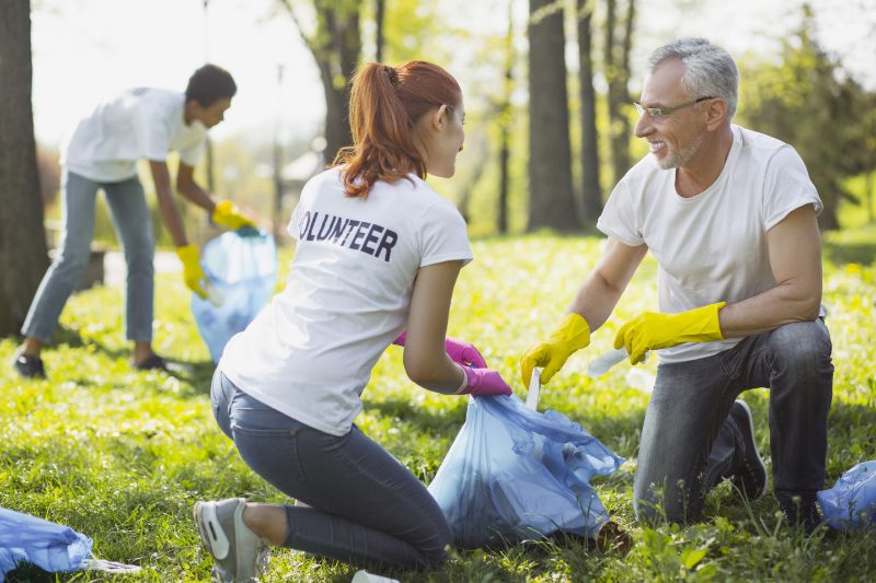 Volunteers Cleaning Up Trash