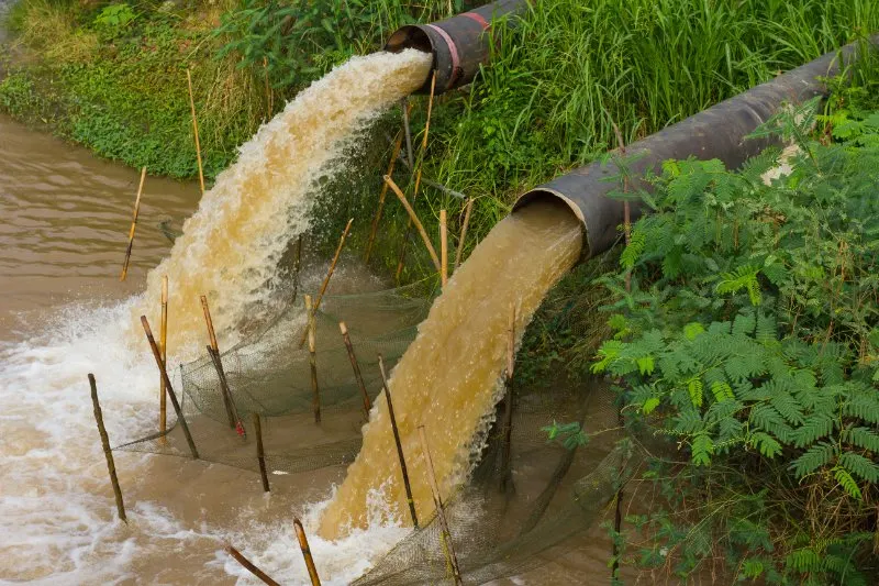 Water from the sewer into the river