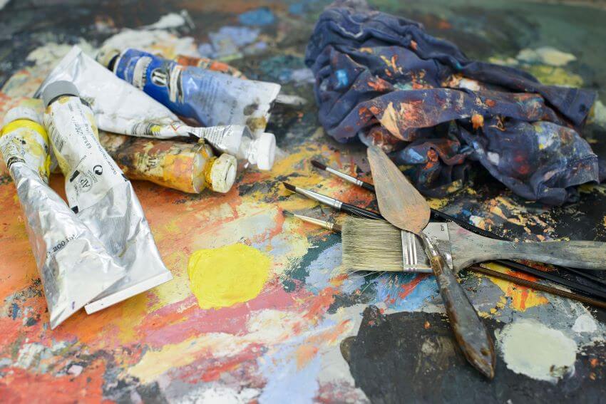 Is Acrylic Paint Bad for the Environment? 1 Painting Tool and Acrylic Paints