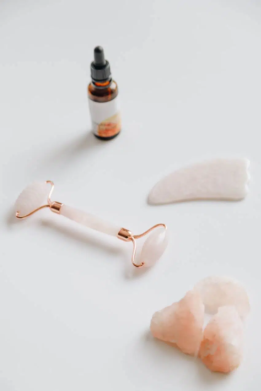 Is Hydrated Silica Bad for the Environment? 1 Set of Skin Care Products