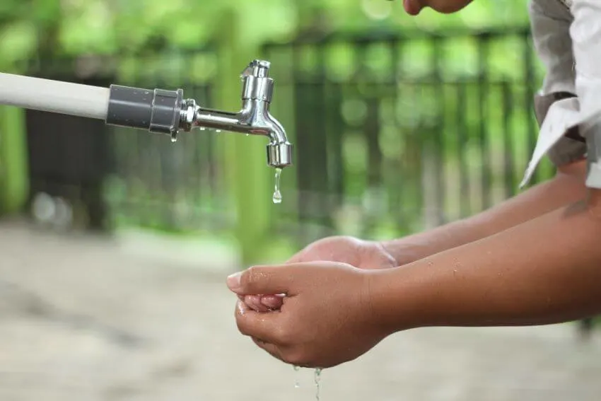 Is Water a Renewable Resource? 10 Things to Know 1 Utilizing Water