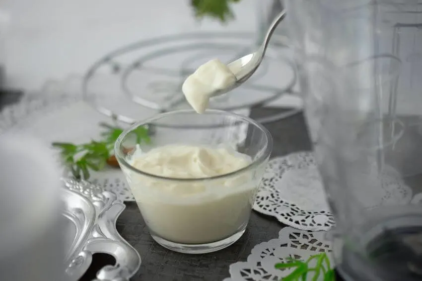 Is Greek Yogurt Bad for the Environment? 1 Yogurt in a Small Bowl