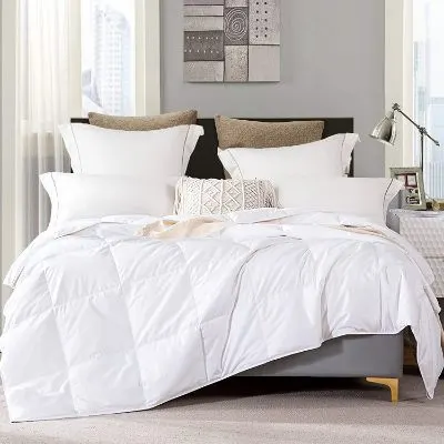 LOVSOUL Goose Down Fiber Comforter King Sized White