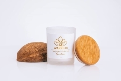 13 Best Sustainable Candles To Buy Today 3 Candle with a Lid