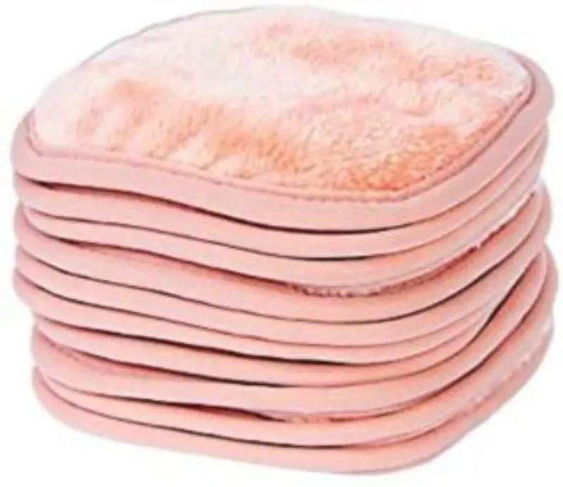 28 Best Eco-Friendly Travel Products 1 Eurow Makeup Removal Cloth