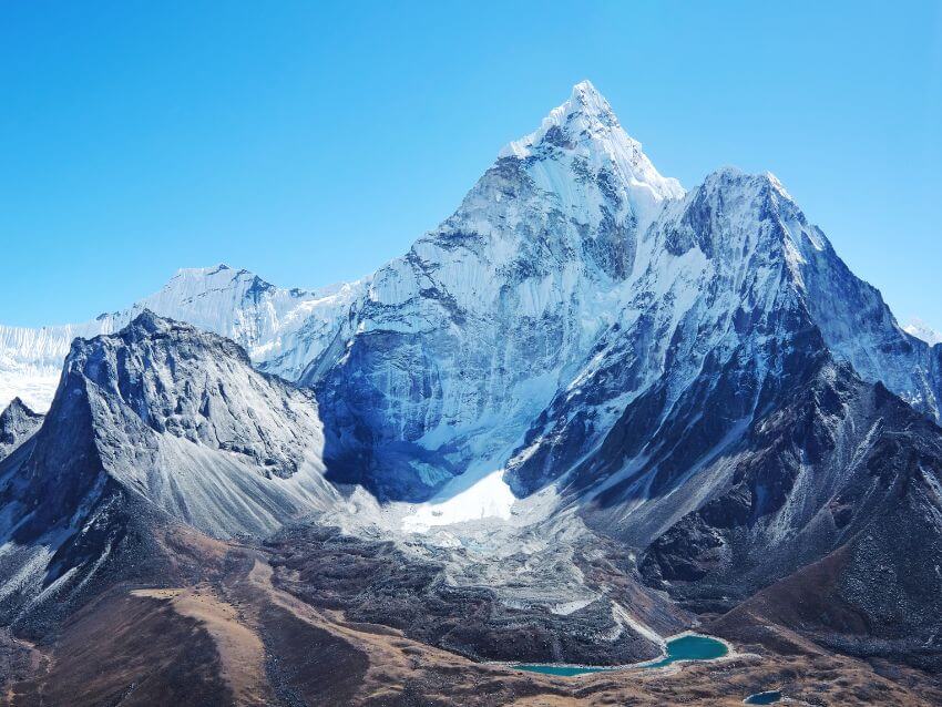 Mount Everest Natural World Wonder