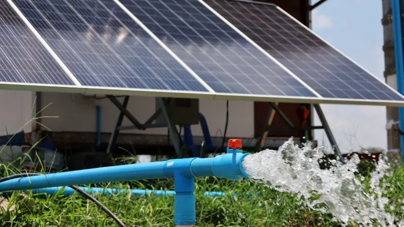 10 Different Uses for Solar Panels 4 Water Supply