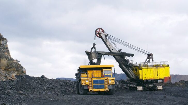 Coal mining equipment