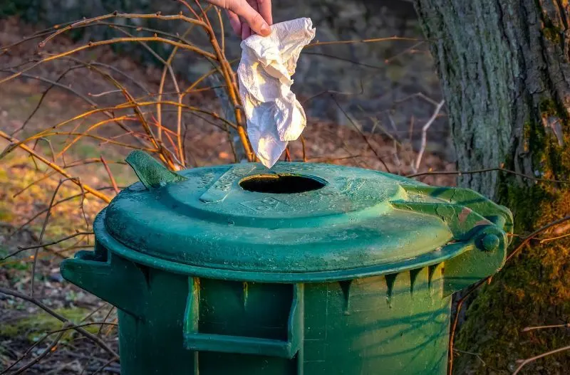 10 Impactful Ways to Conserve Coral Reefs 4 Recycling