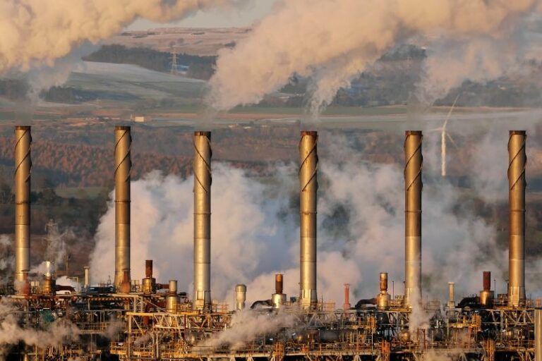 13 Important Pros and Cons of Fossil Fuels