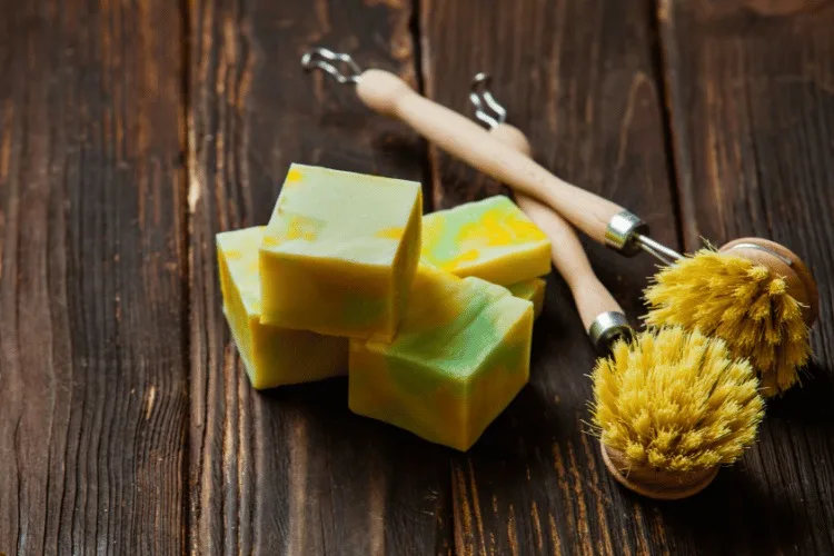 15 Best Zero-Waste Dish Soap Options 3 Zero waste, wooden dish brush with organic homemade soap