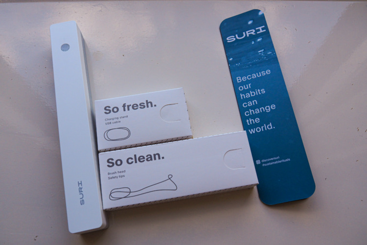 SURI Sustainable Electric Toothbrush Set