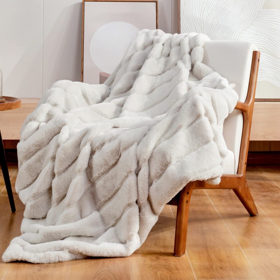 Cozy Bliss Faux Fur Throw Blanket for Couch