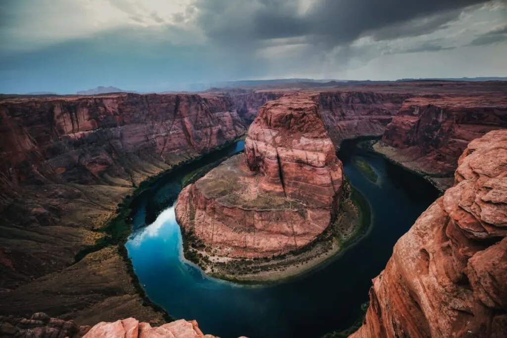 Colorado River Conservation Deals: Biden's Swift Action to Secure California's Water Future 2 Aerial view of Horseshoe Bend and Colorado River in Arizona
